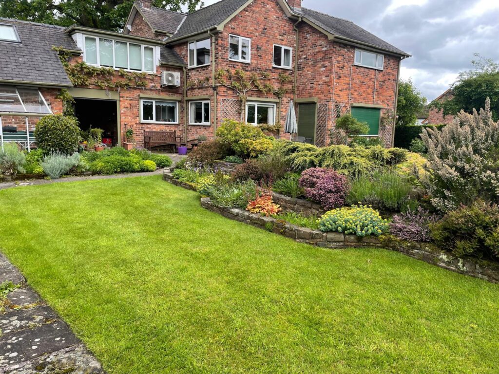 Garden maintenance service in South Manchester